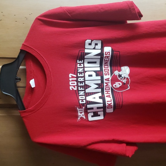 Oklahoma University Sooners Short Sleeve Graphic Tee-Shirt Size XL - Picture 3 of 8